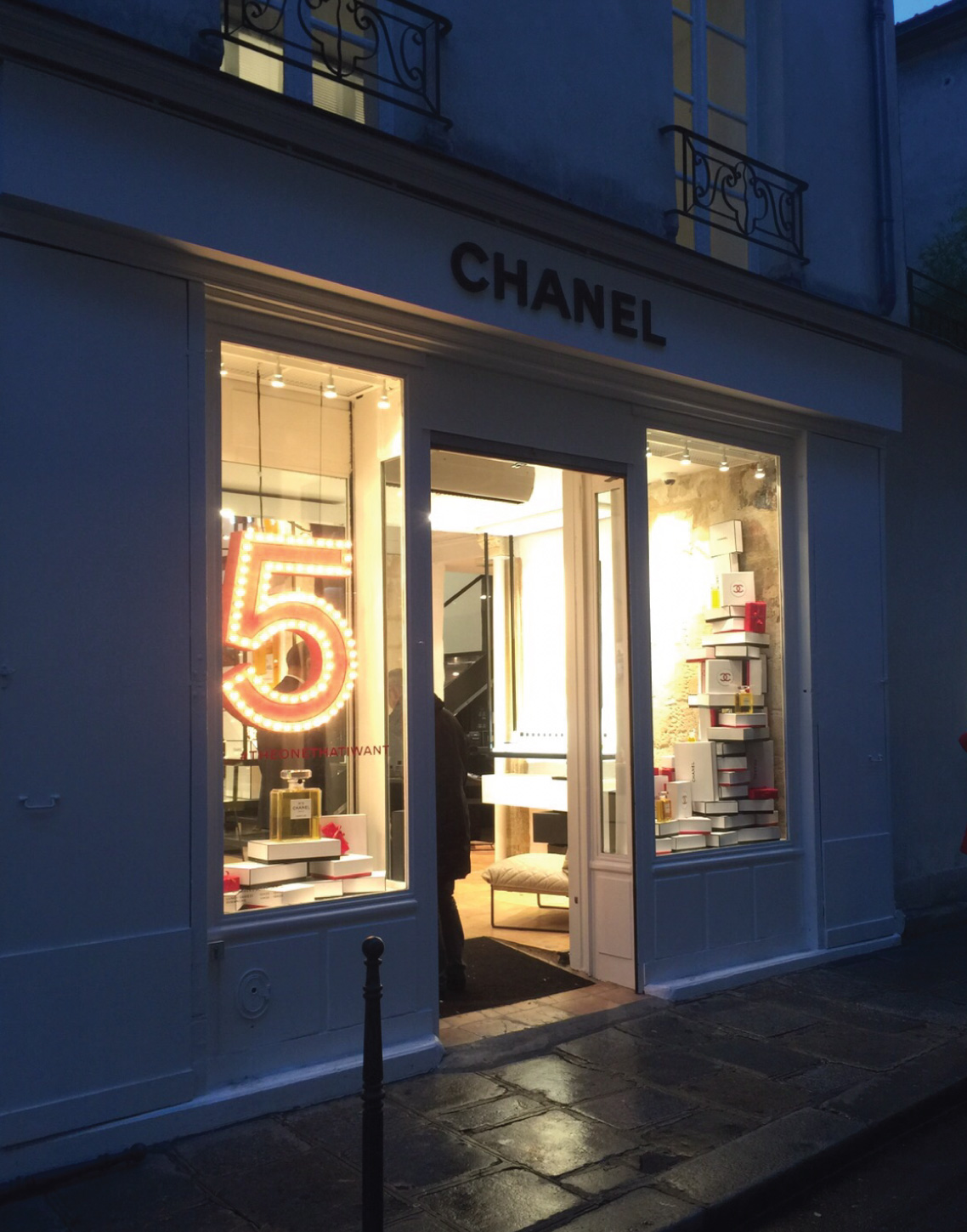 Chanel Le Marais Beaute  Beauty Store - OPINION CIATTI